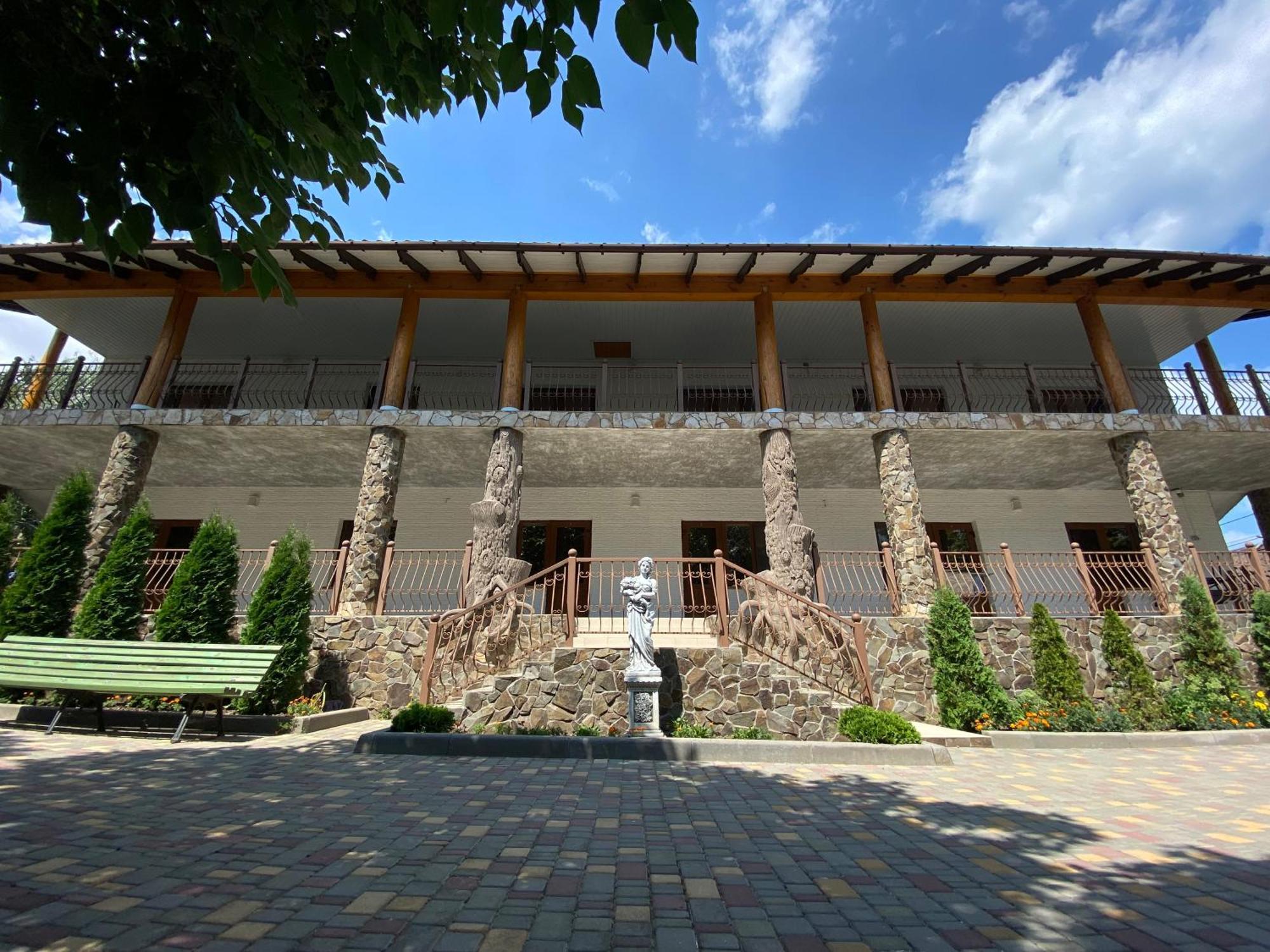 More Nadezhd Sanzhiyka Exterior foto